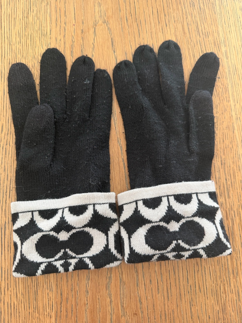Black coach gloves